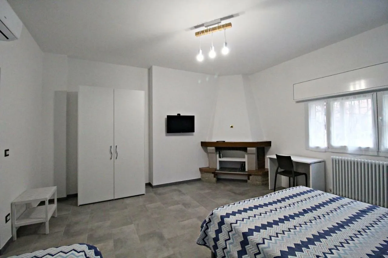 Room And Breakfast San Rafel Bologna Italy