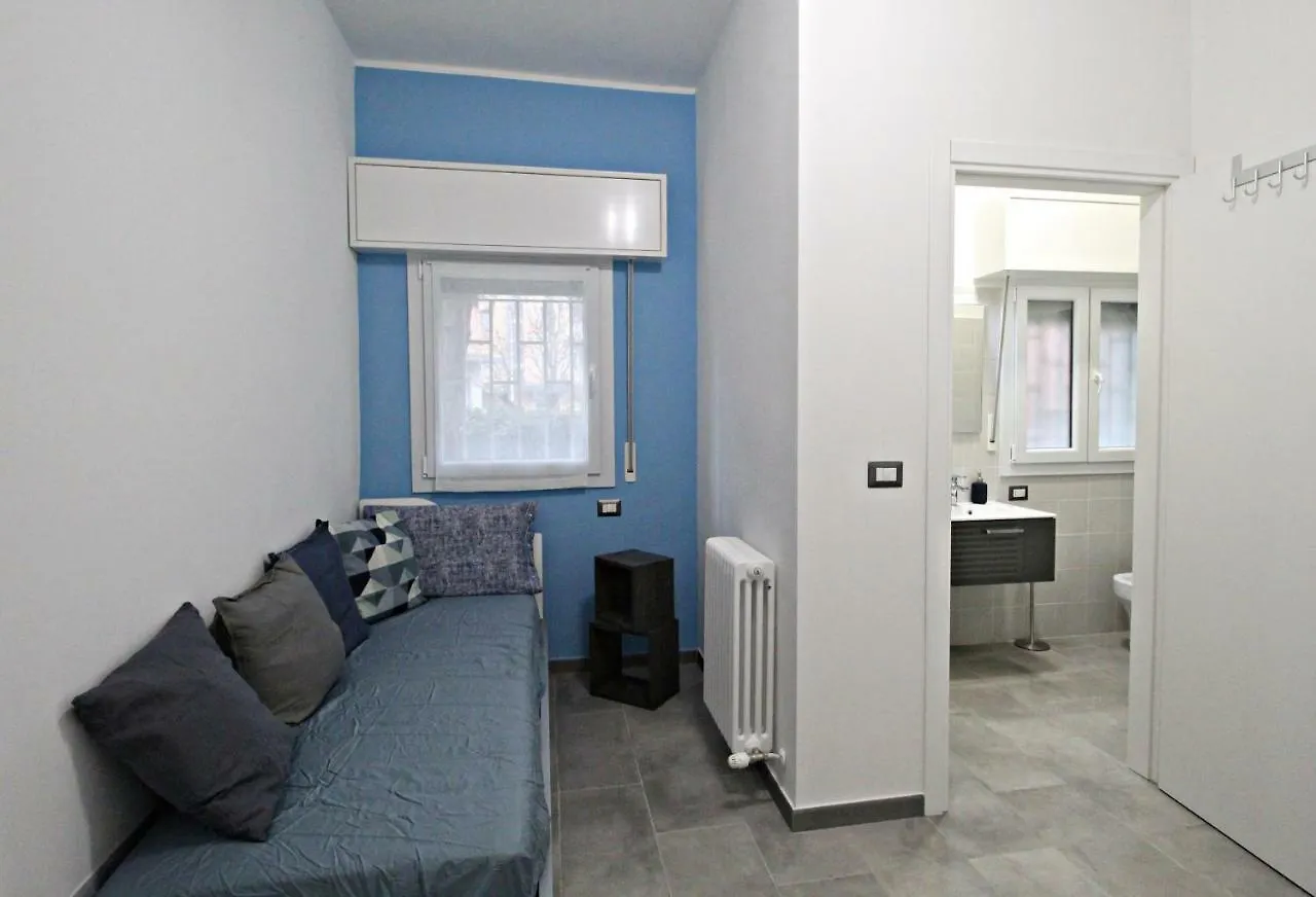 Guest house Room And Breakfast San Rafel Bologna Italy